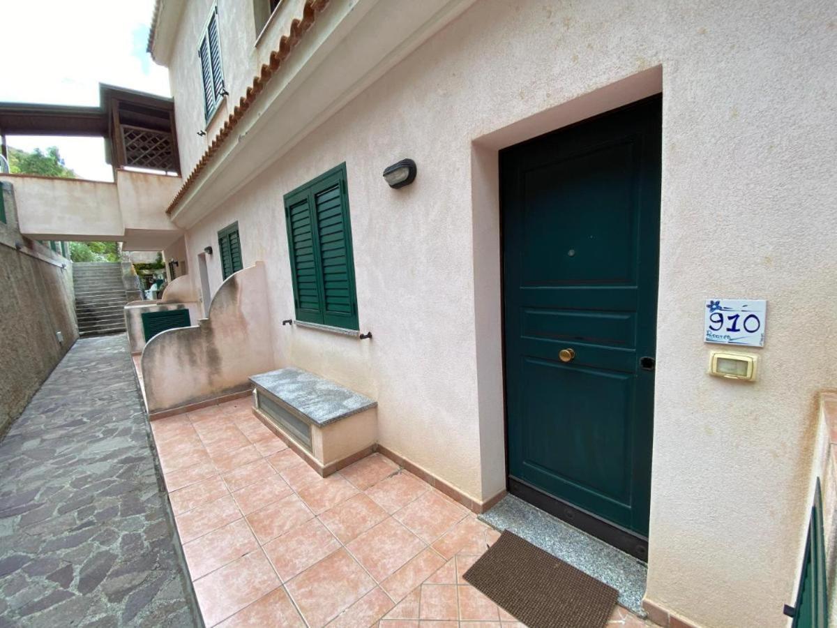 Vrclub - Villa Ridente Residence San Giorgio  Kültér fotó