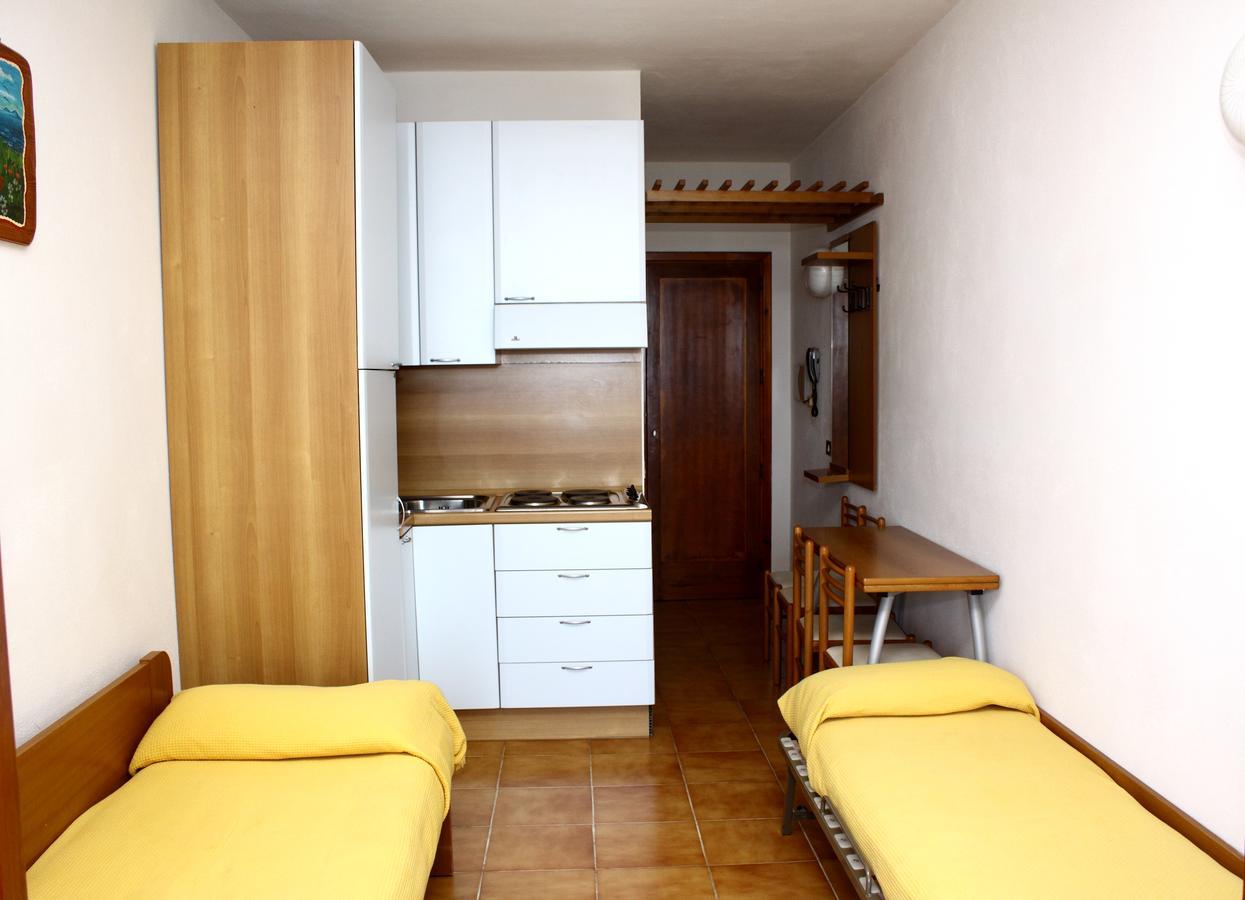 Vrclub - Villa Ridente Residence San Giorgio  Kültér fotó